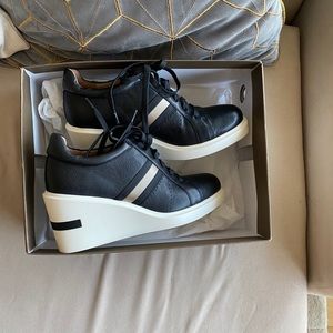 kandis wedge sneaker